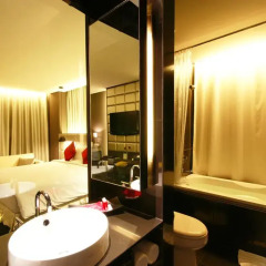 I Residence Hotel Silom 3* Номер Делюкс с различными типами кроватей фото 37
