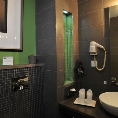 Hues Boutique Hotel ванная