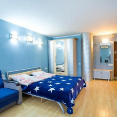 Апартаменты Apartments In The Center Of Nikolaev комната для гостей фото 2