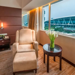 Отель Pullman Guangzhou Baiyun Airport 5* Улучшенный номер с различными типами кроватей фото 3