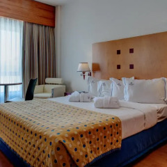 Отель VIP Executive Santa Iria Hotel Португалия, Лореш - отзывы, цены и фото номеров - забронировать отель VIP Executive Santa Iria Hotel онлайн комната для гостей фото 4