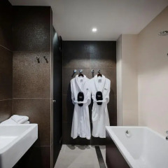 GLO Hotel Art 4* Стандартный номер с разными типами кроватей фото 4