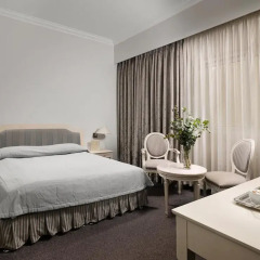 Отель Airotel Stratos Vassilikos 4* Люкс