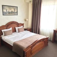 Veles Hotel Улучшенный номер разные типы кроватей фото 3