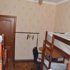 Hostel Univer Кровать в женском общем номере с двухъярусной кроватью