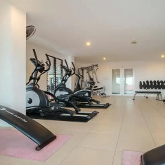 Ratana Apart Hotel at Chalong фитнесс-зал фото 4