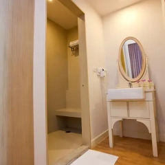 Trang Hotel Bangkok 3* Улучшенный номер с различными типами кроватей фото 6