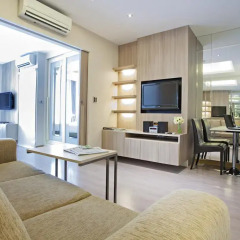 Отель V Residence Bangkok Люкс повышенной комфортности фото 2