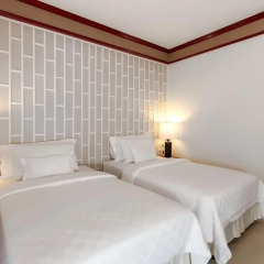 Отель New Patong Premier Resort 3* Улучшенный номер с двуспальной кроватью