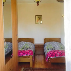 Отель Natalie's Guest house комната для гостей фото 5