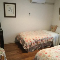 Отель Izu Kogen Country House Avonlea Ито комната для гостей