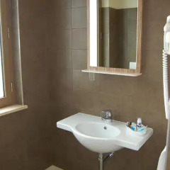 Отель GigaHotel 3* Стандартный номер фото 4