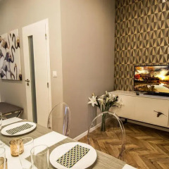 Отель Executive Bright Apt. by Ruterra спа