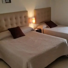 Отель Hostal Málaga Стандартный номер с различными типами кроватей фото 8