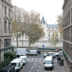 Отель Appartment Chatelet 100 Париж