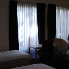 Hotel 83 Кровать в общем номере с двухъярусной кроватью фото 2