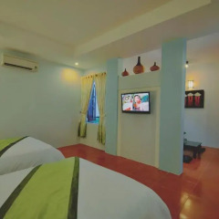 Отель Starfruit Homestay Hoi An 2* Стандартный семейный номер с двуспальной кроватью фото 7