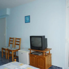 Отель Guest House Gyupchanovi Болгария, Свети Влас - отзывы, цены и фото номеров - забронировать отель Guest House Gyupchanovi онлайн удобства в номере