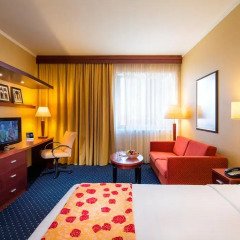 Отель Courtyard By Marriott Prague City 4* Стандартный номер фото 3
