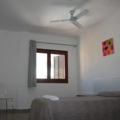 Отель Hostal Las Nieves Стандартный номер с различными типами кроватей (общая ванная комната) фото 11