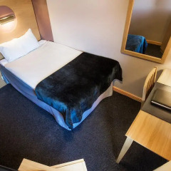Отель City Hotel Швеция, Эребру - отзывы, цены и фото номеров - забронировать отель City Hotel онлайн балкон