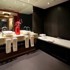 Olivia Plaza Hotel 4* Люкс с различными типами кроватей фото 9
