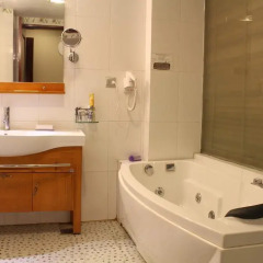 A25 Hotel Phan Chu Trinh 3* Номер Делюкс с различными типами кроватей фото 9