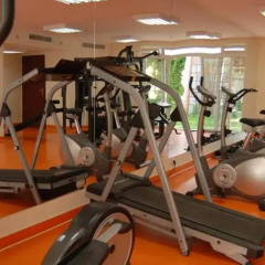 Отель Menada Oasis Resort Apartments Болгария, Солнечный берег - отзывы, цены и фото номеров - забронировать отель Menada Oasis Resort Apartments онлайн фитнесс-зал