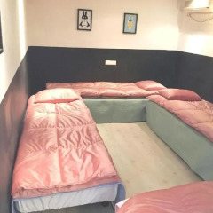 Отель OppaHostel Кровать в общем номере с двухъярусной кроватью