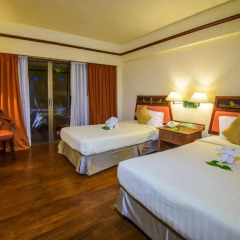 Seaview Patong Hotel 3* Улучшенный номер с двуспальной кроватью фото 10