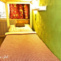 Гостиница Rooms.SPb Кровать в общем номере с двухъярусной кроватью фото 19