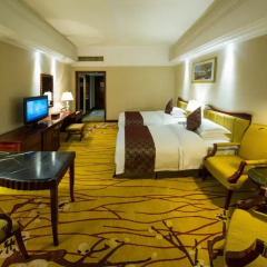 Guangzhou Phoenix City Hotel 4* Улучшенный номер с различными типами кроватей фото 5