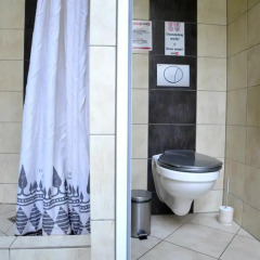 Отель The One Hostel Польша, Вроцлав - отзывы, цены и фото номеров - забронировать отель The One Hostel онлайн ванная фото 2
