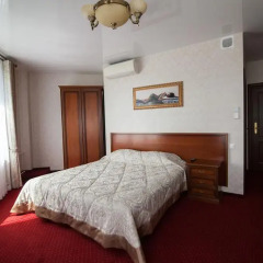 Hotel Baryshnya 4* Номер Делюкс с различными типами кроватей фото 5