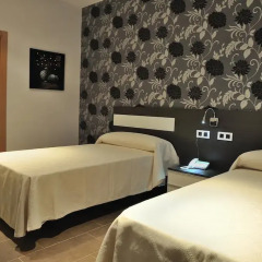 Hotel Daymiel 2* Стандартный номер с двуспальной кроватью фото 4