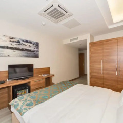 Grand Palace Hotel 3* Номер Делюкс с различными типами кроватей фото 14