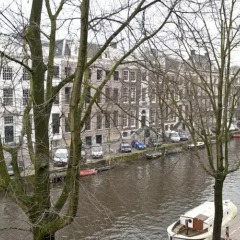 Отель Canal guesthouse since 1657