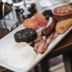 The Wellington Hotel питание