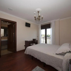 Отель Pensión Residencia A Cruzán - Adults Only 3* Стандартный номер с различными типами кроватей фото 23