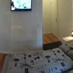 Отель Sleeplounge - Appartments Am Airport Студия фото 11