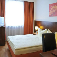 Hotel Italia 3* Стандартный номер с двуспальной кроватью фото 21