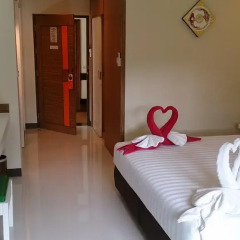 Camelot Hotel Pattaya 4* Улучшенный номер с различными типами кроватей фото 2