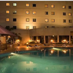 Отель Novotel Port Harcourt бассейн