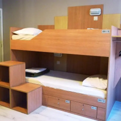 Sleep Well Youth Hostel Кровать в мужском общем номере с двухъярусной кроватью