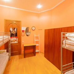 Гостиница Bear Hostels на Смоленской Кровать в общем номере с двухъярусной кроватью фото 8