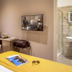 Отель Frattina Rooms Стандартный номер с двуспальной кроватью фото 18