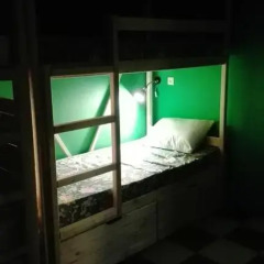 Hostel Putnik Кровать в общем номере фото 12