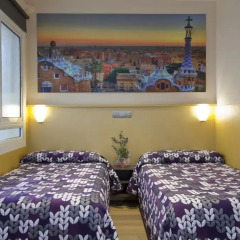 Отель Hostal Barcelona Стандартный номер фото 7