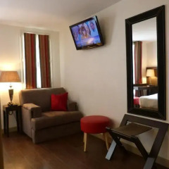 Отель Hôtel Little Regina 2* Стандартный номер с двуспальной кроватью фото 6