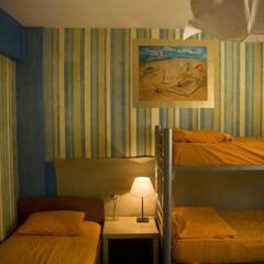 Stray Cat Hostel Кровать в общем номере двухъярусные кровати фото 6